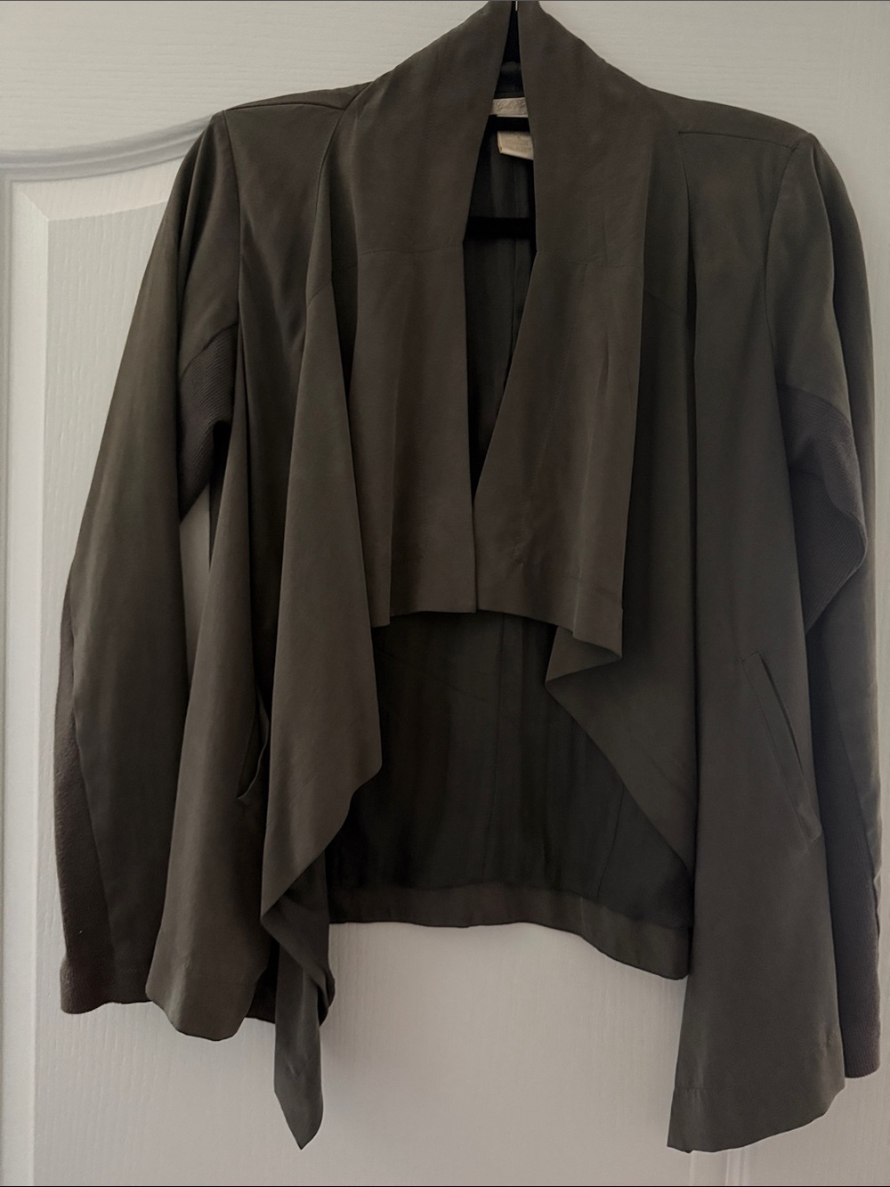 Gold Hawk Draped Open-Front Silk Women's Jacket with zipper XS